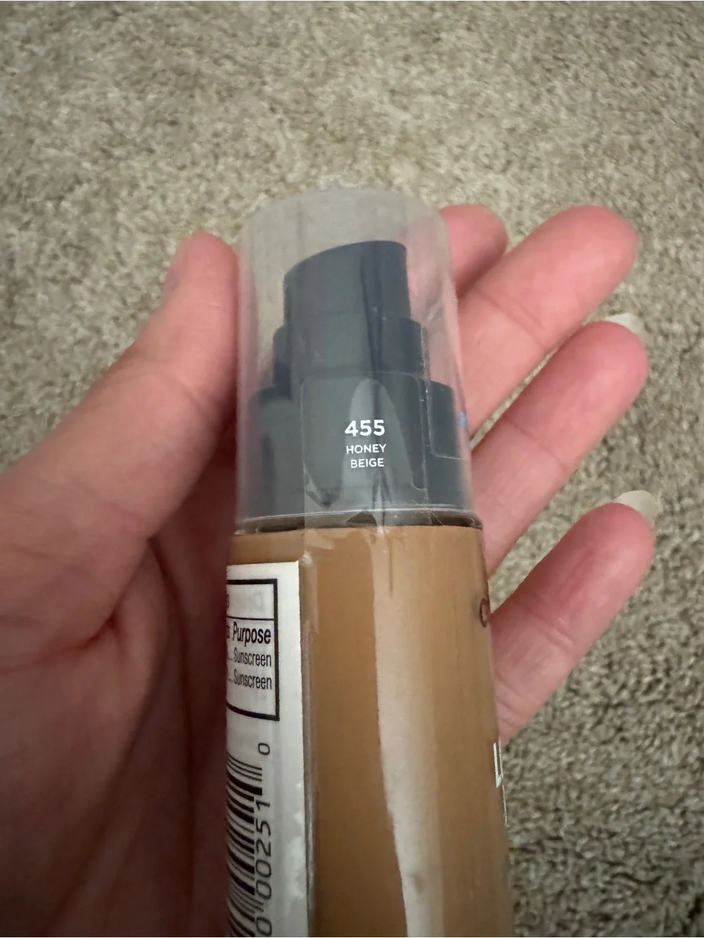 Revlon ColorStay Longwear Makeup for Normal/Dry Skin in shade 455 Honey Beige